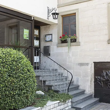 Hirschenbraeu Michel Guest house